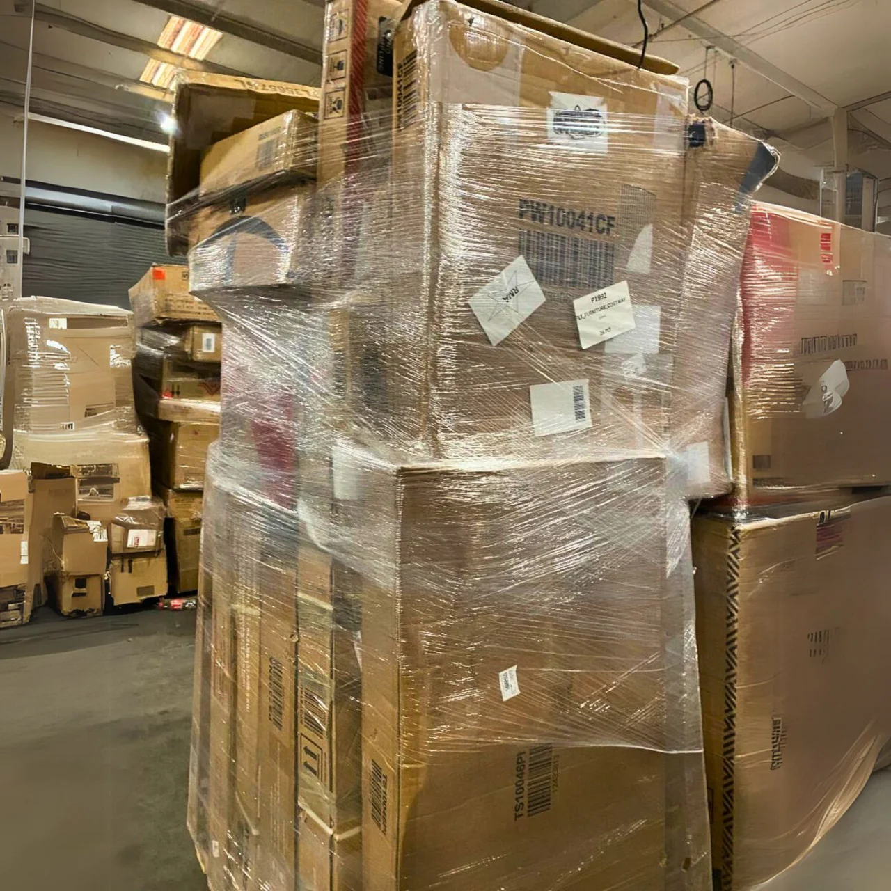 Furniwell Truckload - Image 4