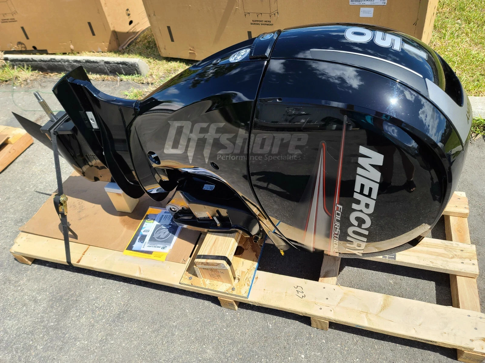 Mercury 150HP FourStroke Outboard Engine - Image 3